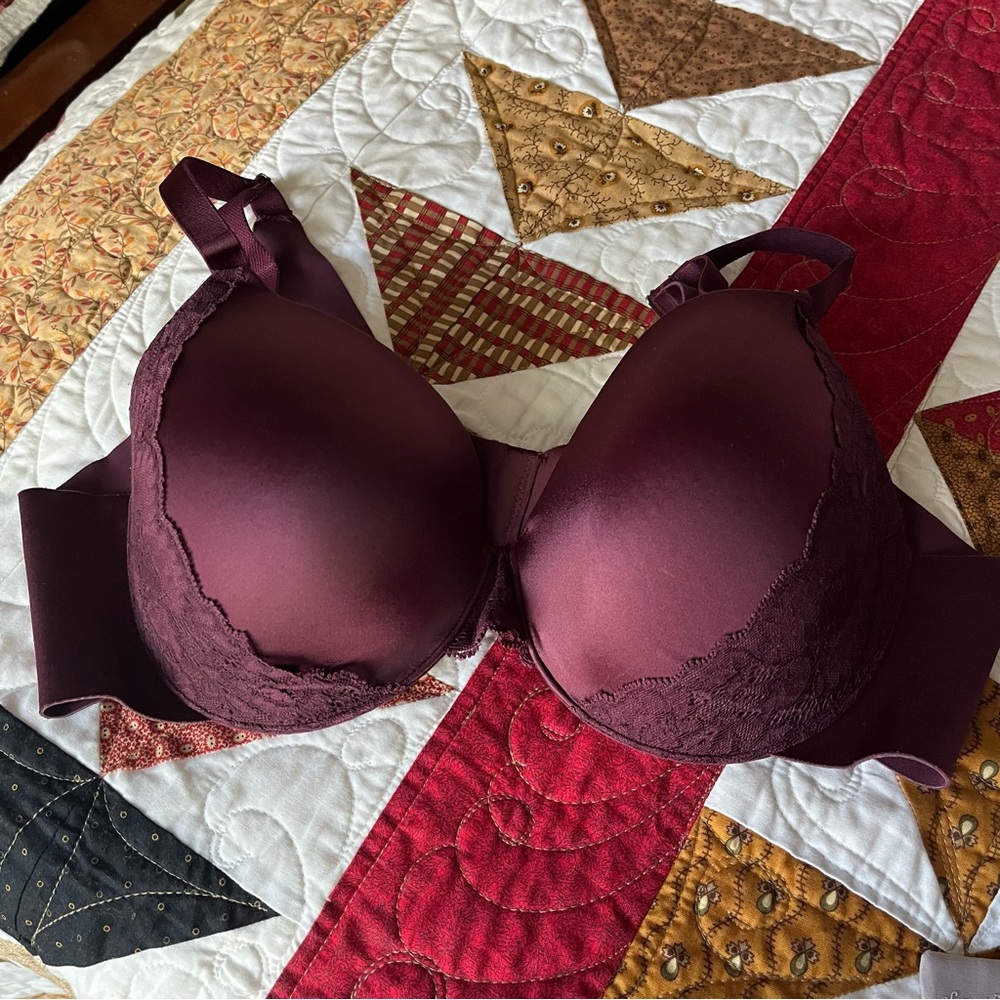 SOMA Bra size 40B